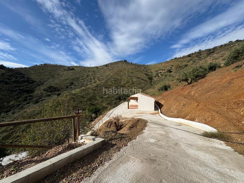 Foto 73842d8c-e288-4828-b3a8-b10e91ae863d. Chalet  en pleno corazón de los montes de málaga en Colmenar