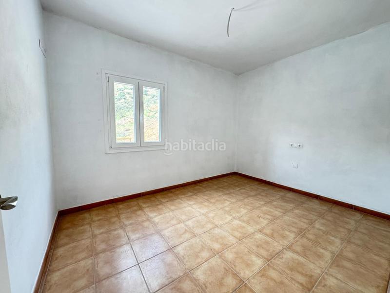 Foto f03a57d7-5e28-47f5-a1f0-38d6ef563fef. Chalet  en pleno corazón de los montes de málaga en Colmenar