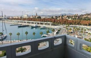 Appartement  Paseo farola. Vive el sueño mediterráneo tu recompensa frente al mar con espac