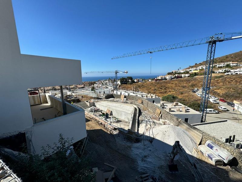 Foto 35d6fe90-767d-4414-a183-4165816d83b4. Casa adossada amb calefacció piscina a El Faro de Calaburra - Chaparral Mijas