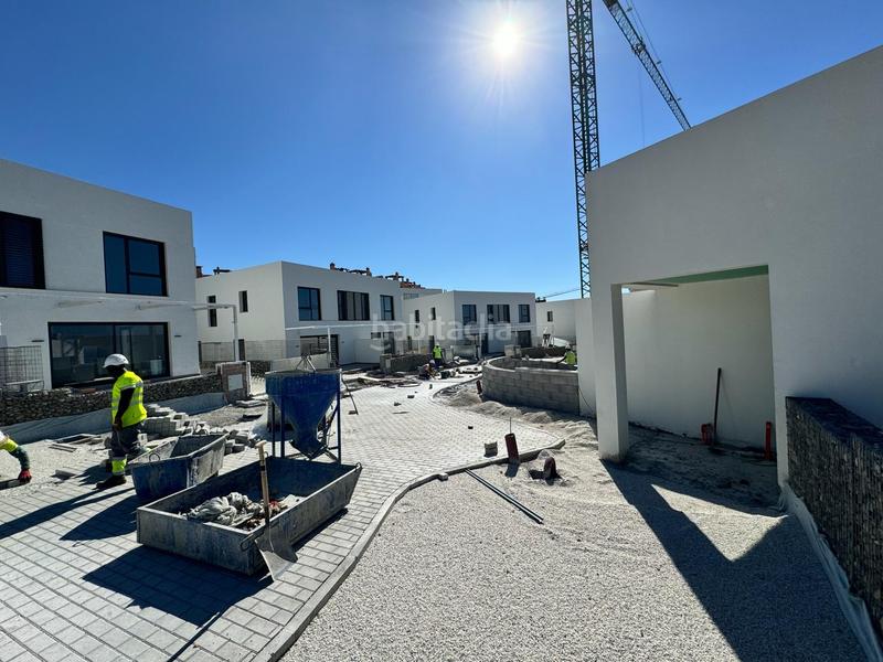 Foto 996968d6-0028-4936-9917-01331ffa033d. Casa adossada amb calefacció piscina a El Faro de Calaburra - Chaparral Mijas