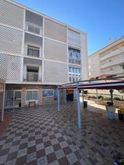 Locale commerciale in Avenida de Antonio Machado 17