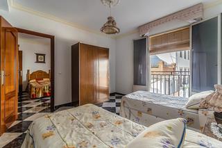 Casa  Calle malaga. Oportunidad casa mas negocio en valle de abdalajis