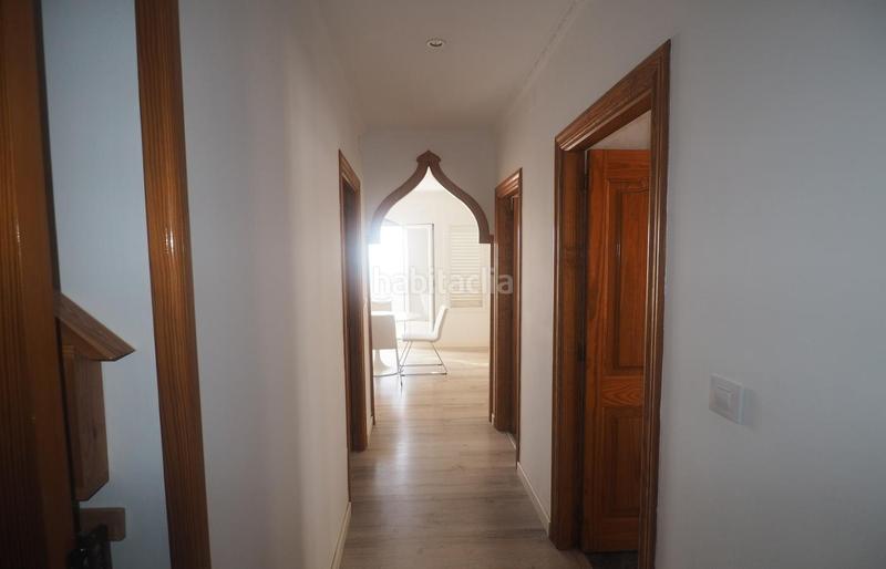 Foto c4de8a97-3aca-4be9-a407-0b0819830b31. Edificio todo en uno disfruta vistas, comodidad y potencial de inversión en este edificio único en Salobreña