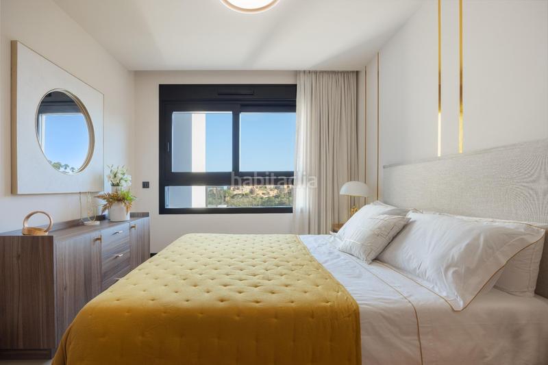 Foto e32bfe5b-df25-43c4-a63c-23d75ef94c72. Ático ultimos dos áticos en venta en Las Brisas Marbella