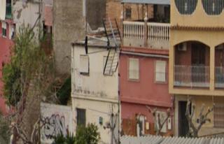 Terreny residencial  Calle almendrillo el. Este anuncio no es para quien busca una casa perfecta