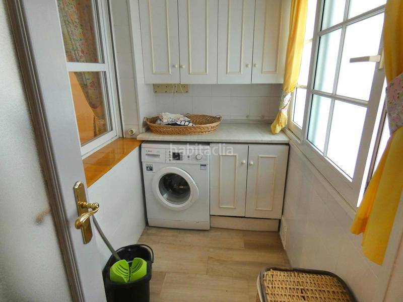 Foto e1acad8e-b710-4660-a7b7-f3d82d3bf3fa. Dachwohnung mit heizung parking pool in Castillo Sohail - Myramar Fuengirola