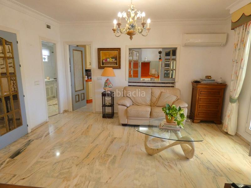 Foto 3105897e-ade2-49e2-ae37-2963302b87a8. Penthouse with heating parking pool in Castillo Sohail - Myramar Fuengirola