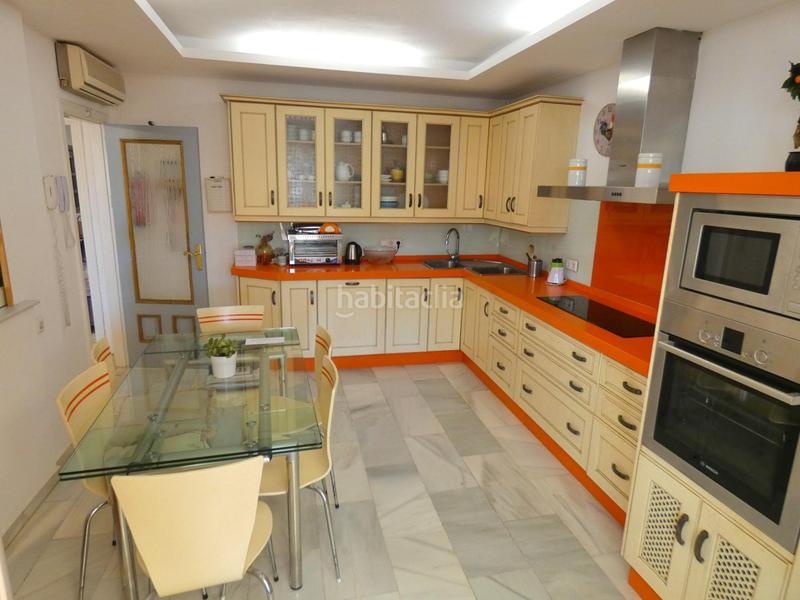Foto ed2cc34d-929c-48ff-958e-aae9f4c05412. Penthouse with heating parking pool in Castillo Sohail - Myramar Fuengirola