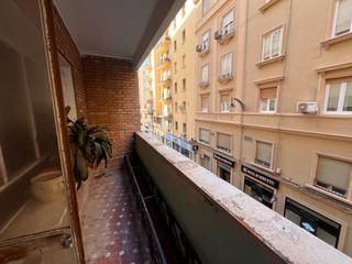 Pis  Calle san lorenzo. Piso en venta en el centrosoho