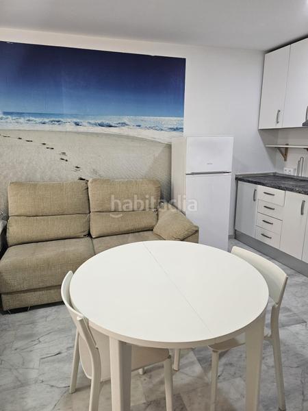 Foto 0631ec8f-d630-4851-889c-25fb1e7ea97b. Planta baja en calle subida san cristobal 8 estudio calle ferrandiz en Málaga