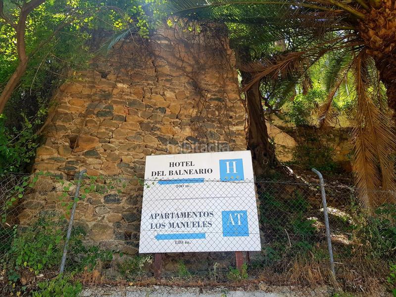 Foto d373cd95-b038-4934-b5f3-d7f4ade40750. Edifici a Tolox