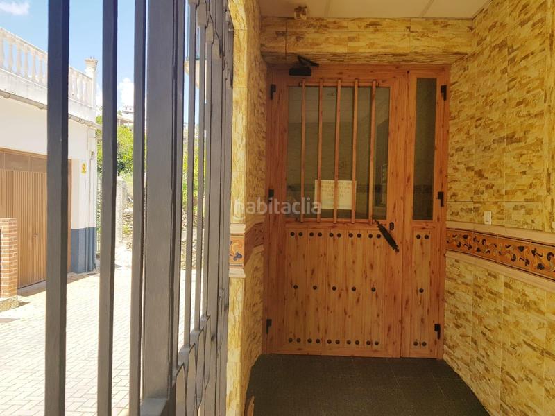 Foto d4f5a1a1-95e9-4674-b478-8e08e181fc63. Edifici a Tolox