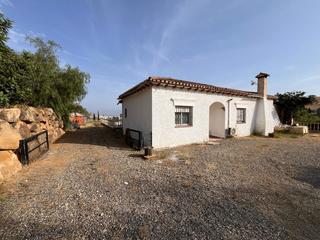Haus en Valle del guadalhorce. Gran oportunidad casa de campo en pizarra