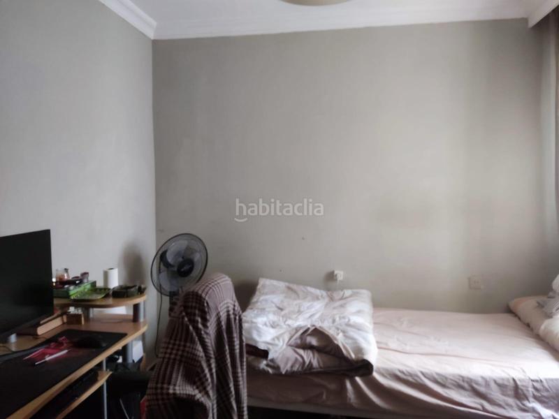 Foto 2515309d-05f6-4129-8ea0-54e74dd1ae39. Piso  calle gordon en Cristo de la Epidemia Málaga