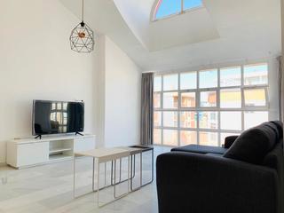 Location Bureau  Calle cuarteles. Oficina en alquiler a escasos metros de la estación de tren vial