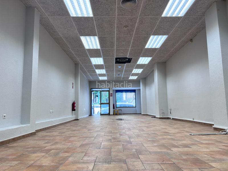 Foto bd01313d-c953-428f-afa8-3f1c03207150. Lloguer local comercial a Carranque - Haza Cuevas Málaga