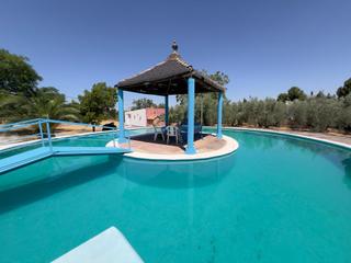 Maison à Moraleda de Zafayona. Casa con piscina moraleda de zafayona