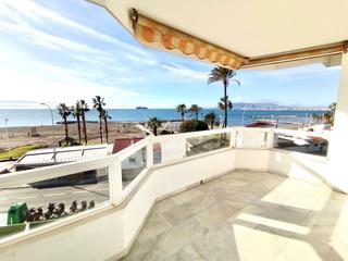 Ático en Pedregalejo - Morlaco. Atico con vistas al mar en pedregalejo