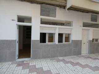 Planta baja  Calle martínez de la rosa. Local cambio de uso a vivienda a estrenar, con múltiples opcione