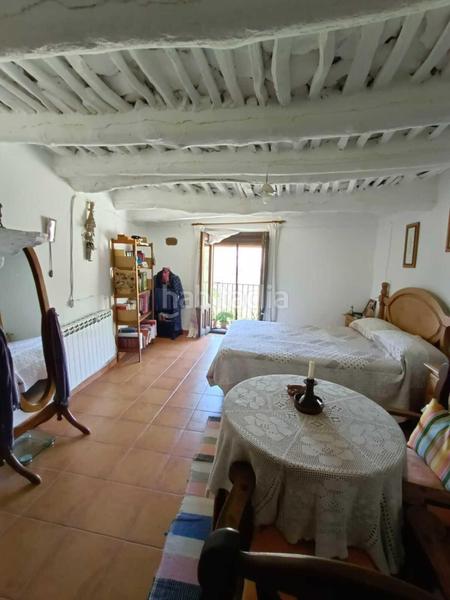 Foto cac997d3-45d9-454f-b188-84ab160096ec. Casa  de 180 m en el casco histórico encanto, vigas de castaño y paz absoluta en Capileira