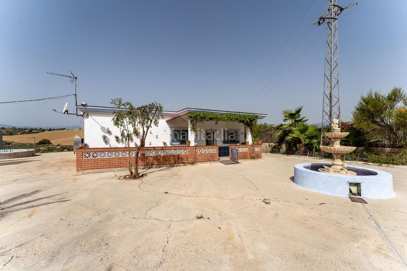 Foto 0de4b800-10fa-40d7-97dc-36c4cd0c7a54. Casa amb aparcament piscina a Casalpalma - Fahala Cártama