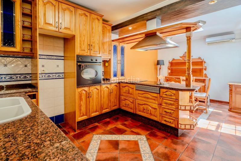 Foto 0b786a0e-e13e-45b1-a50d-8377eb3d7e8f. Casa adosada !!oportunidad propiedad poco frecuente a la venta en zona Guadalmar en Málaga
