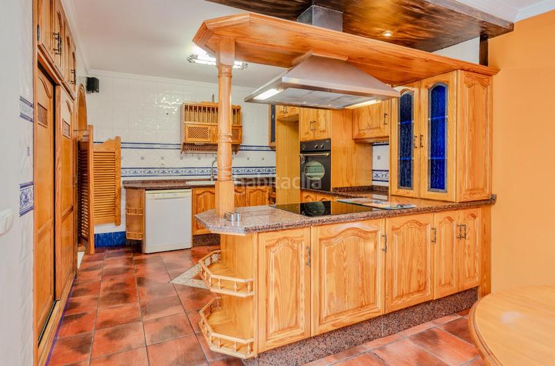 Foto 122141a0-ba69-4ff6-b228-eb0a0f4f403a. Casa adosada !!oportunidad propiedad poco frecuente a la venta en zona Guadalmar en Málaga