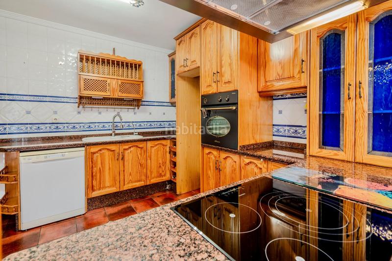 Foto 3c809bcb-9741-450d-9669-3ccda3f8632e. Casa adosada !!oportunidad propiedad poco frecuente a la venta en zona Guadalmar en Málaga