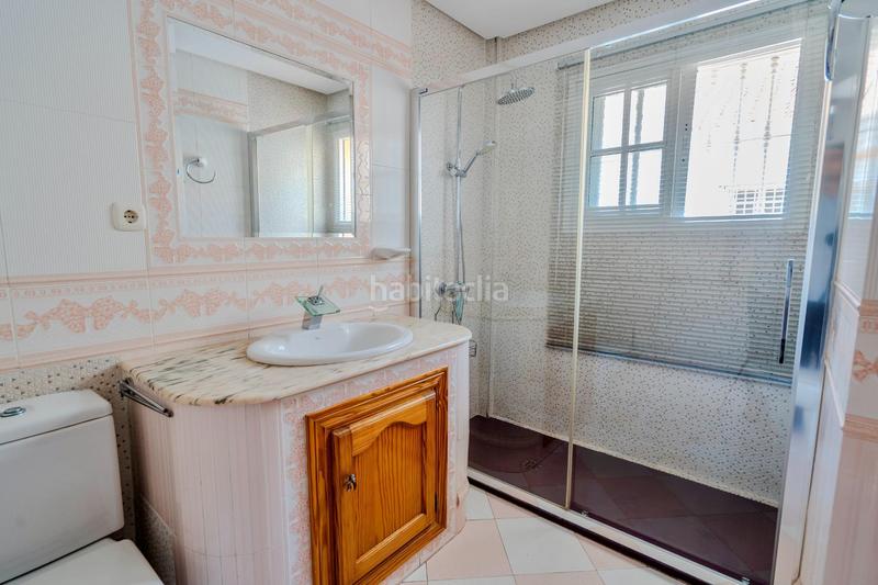 Foto 5ab936ef-a225-4a91-8390-c4be0cf26479. Casa adosada !!oportunidad propiedad poco frecuente a la venta en zona Guadalmar en Málaga