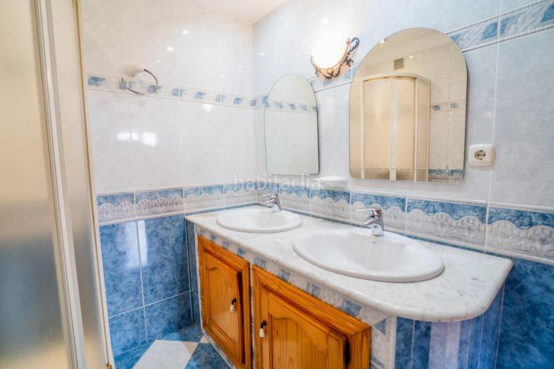 Foto 77cd9f8c-1ab8-4b7f-9b50-d27eb2f9adeb. Casa adosada !!oportunidad propiedad poco frecuente a la venta en zona Guadalmar en Málaga