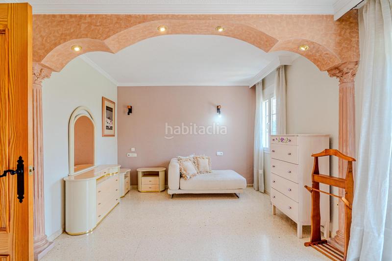 Foto b133035f-fb5a-4bba-9698-77e6a206ff72. Casa adosada !!oportunidad propiedad poco frecuente a la venta en zona Guadalmar en Málaga