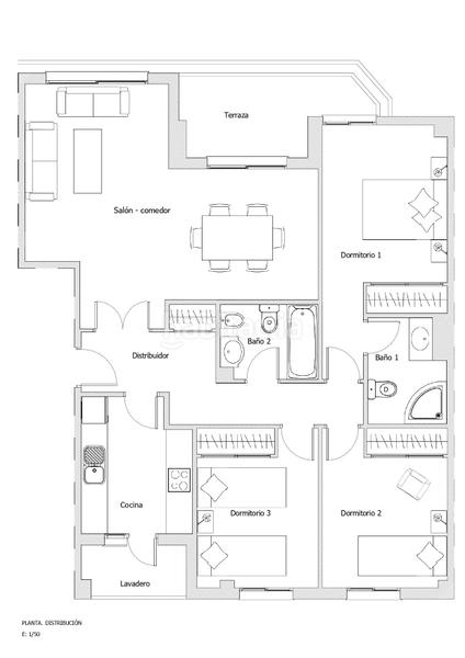 Foto 74cf28f3-d164-4104-bd87-9cfa7d40fe58. Apartamento amplio piso con terraza, garaje y ubicación excepcional cerca del centro y la playa en Nerja