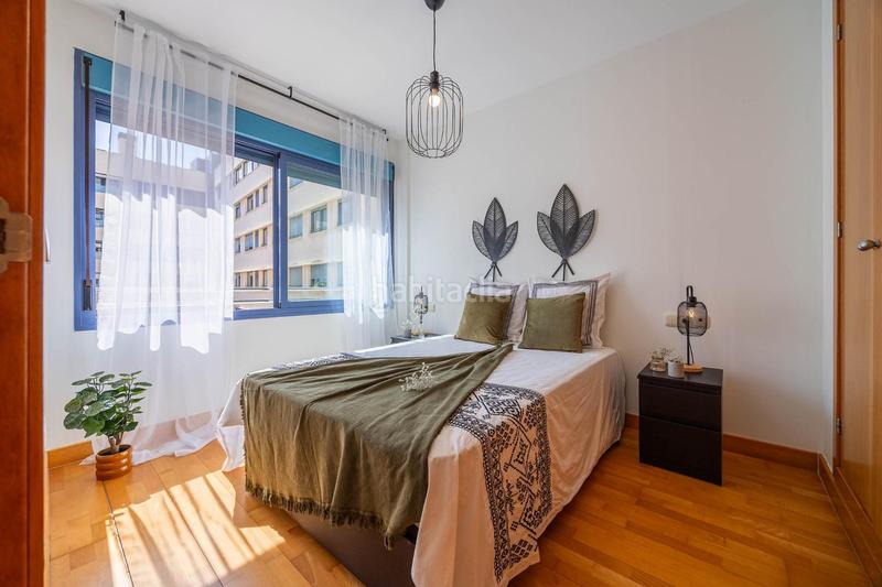 Foto 6e87f8a7-18ef-4cbe-b6ae-897dfc66c5a1. Apartamento  con garaje en calle eslava en Málaga