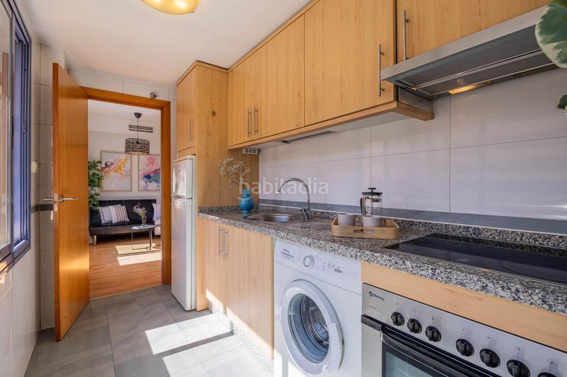 Foto a74827b0-f665-4264-acba-c5f389b19218. Apartamento  con garaje en calle eslava en Málaga