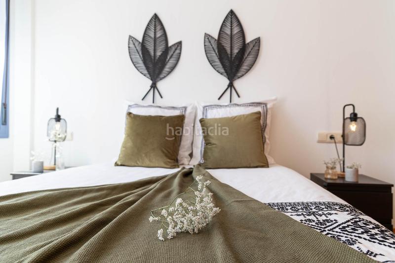 Foto fd43efe6-af38-44e3-9501-48e390ffd8d3. Apartamento  con garaje en calle eslava en Málaga