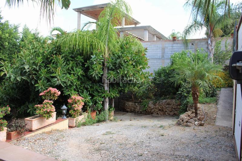 Foto 16f94037-48ee-4d60-a42b-b8deac2e4a8c. Xalet a calle minerva a Coín