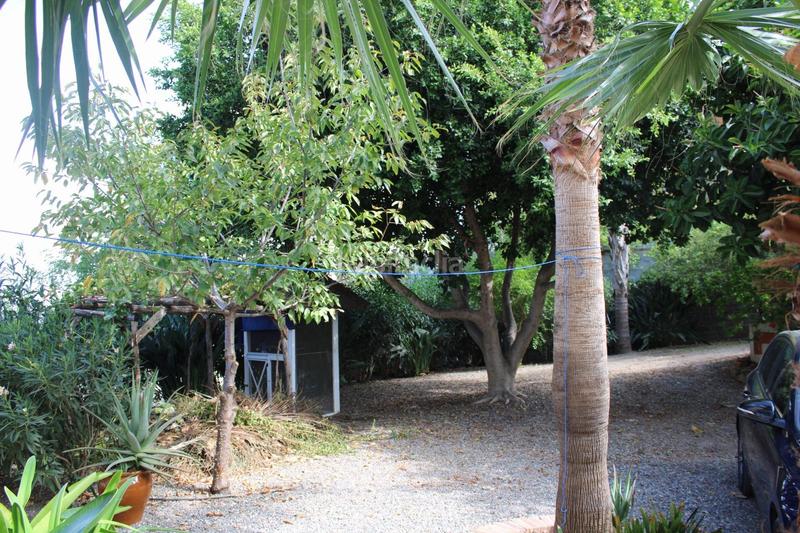 Foto 489b9f5d-7da5-49c9-ba0e-fdc5007aeb33. Xalet a calle minerva a Coín