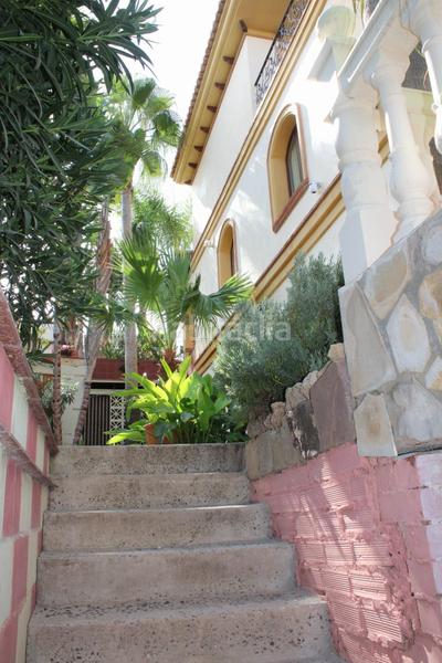 Foto 675361f7-f637-4fca-9779-526b429e76cf. Xalet a calle minerva a Coín