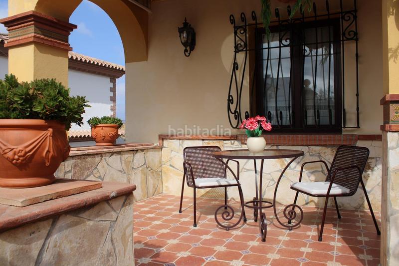 Foto 8f99a5e6-f9fc-4974-84d0-67eeb4da6607. Xalet a calle minerva a Coín