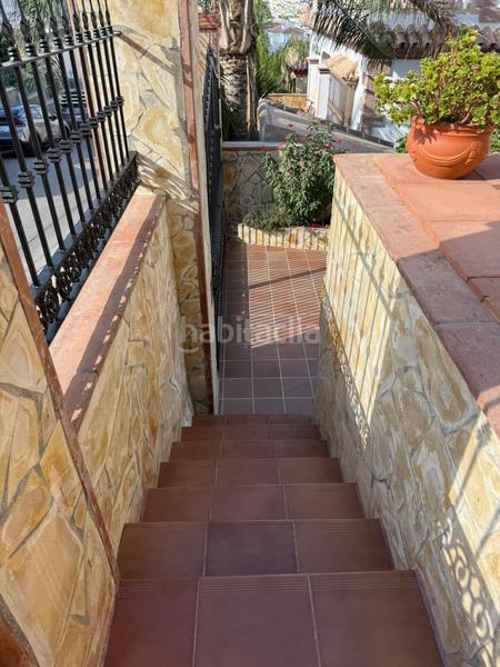 Foto b64aa4ed-0530-4ffe-ab58-a76216041b5e. Xalet a calle minerva a Coín