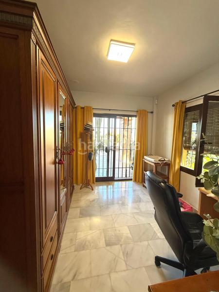 Foto c0458b61-64ac-406f-94eb-7dd8f1e6e9c7. Xalet a calle minerva a Coín