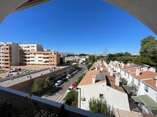 Appartement  Calle calle de pedro antonio beuter, 9. Piso 4 hab en teatinos