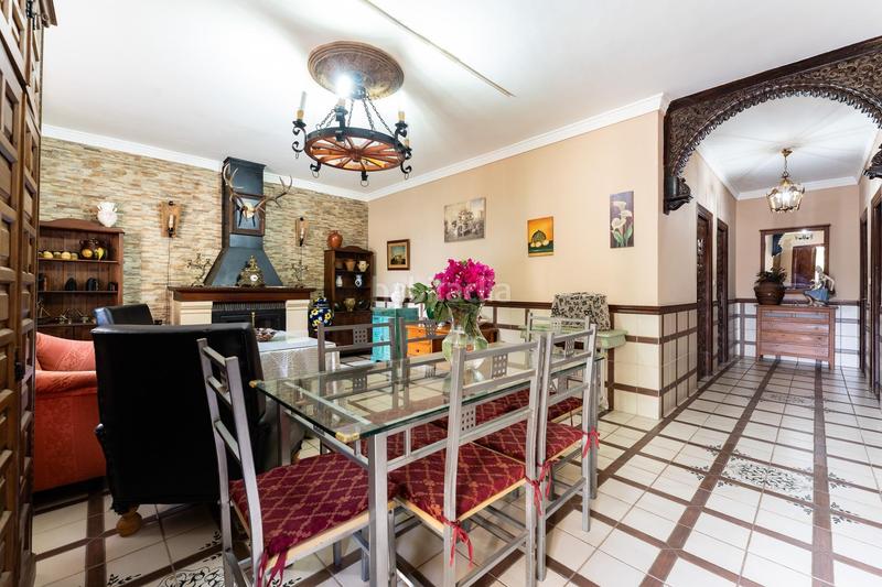 Foto d6ced14a-65e4-460c-b042-c1b80e8b7627. Chalet dans polígono poligono 222 57 dans Zona de la Vega Antequera