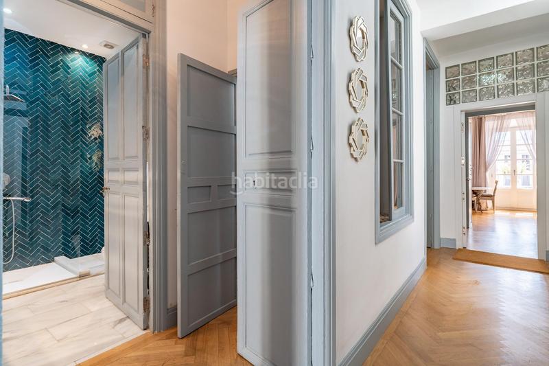 Foto 34a8f7c2-67e0-40c0-9dd4-e4542ae6bc60. Pis a calle carreteria 82 a Centro Histórico Málaga