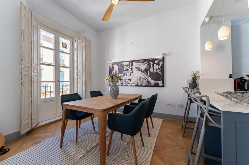 Foto a6c2e2ca-bc5c-4ac5-99cd-f4cb9cfe175c. Pis a calle carreteria 82 a Centro Histórico Málaga