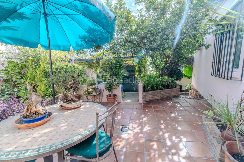 Foto 3a3d6fa2-1792-4082-a62b-0024bba47f22. House with parking in Montemar Torremolinos