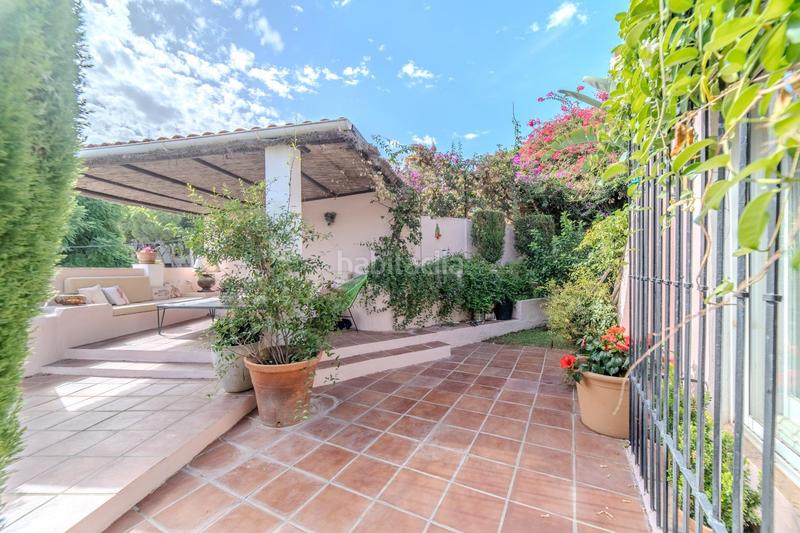 Foto 69589d2d-39cf-4fbf-a455-6d6800d80c76. House with parking in Montemar Torremolinos