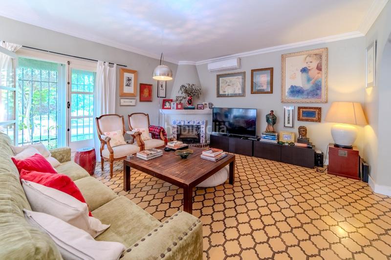 Foto a9456d6a-1f35-4879-be83-64008693fb8b. House with parking in Montemar Torremolinos