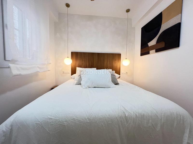 Foto 95f13ade-ce61-4ed7-a93f-6eba8a38e25d. Alquiler piso encantador piso de 2 dormitorios en alquiler en pleno centro en Málaga